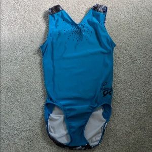 GK gymnastics leotard